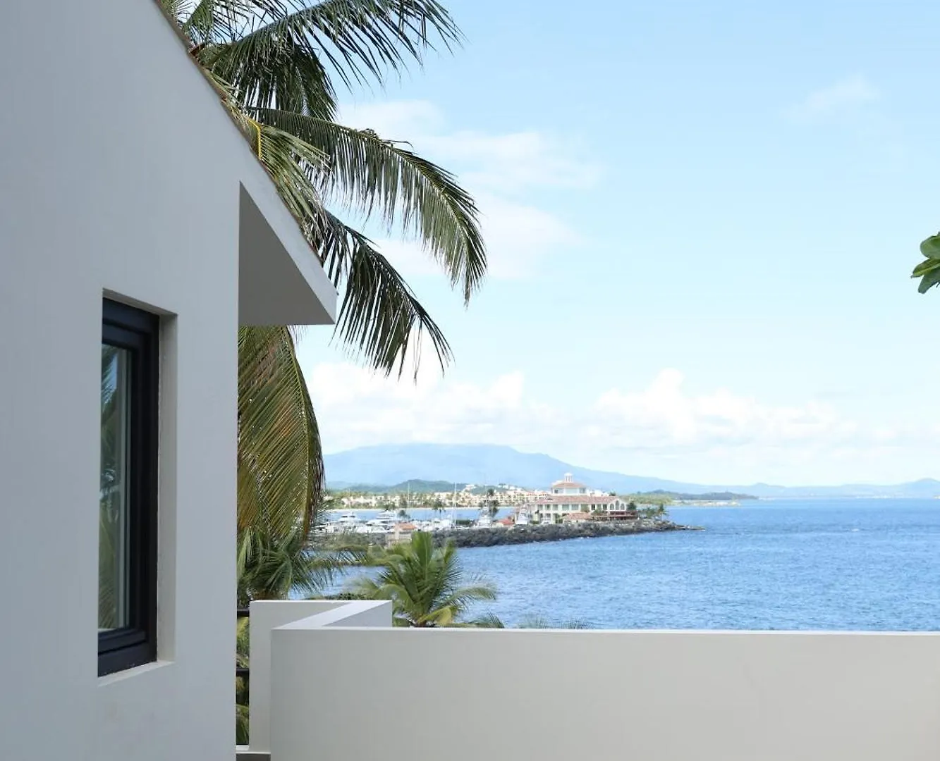 Olive Villa Palmas - Modern Beachfront ウマカオ
