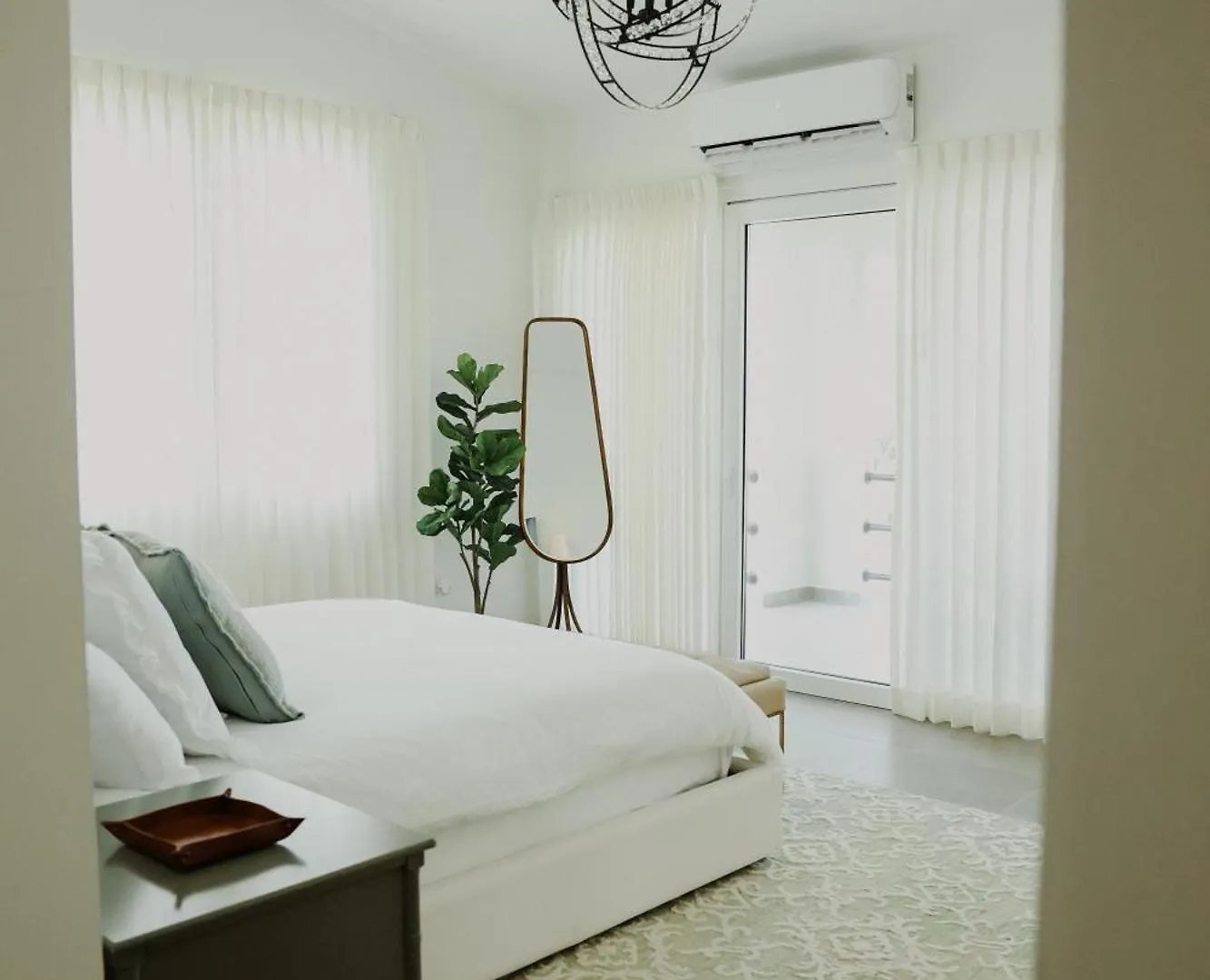 Olive Villa Palmas - Modern Beachfront location