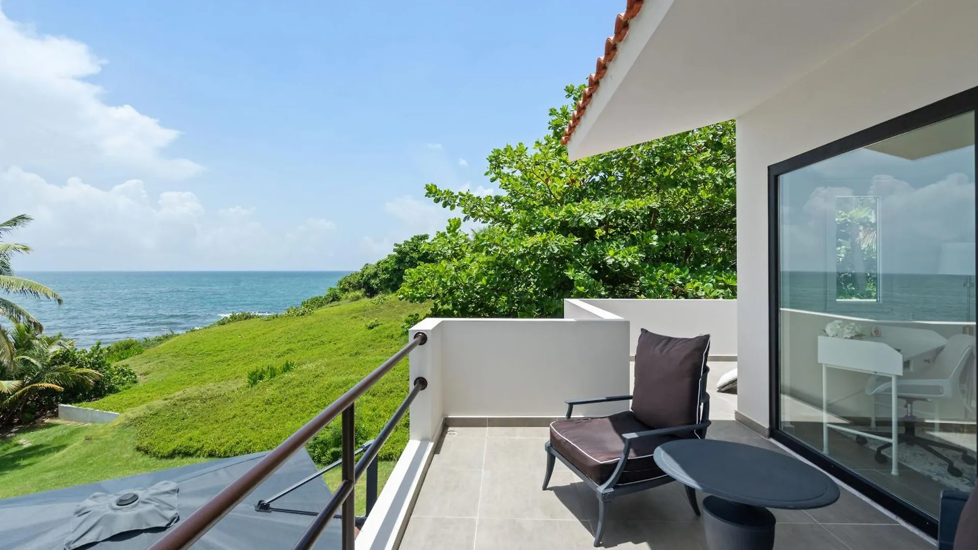 Olive Villa Palmas - Modern Beachfront ウマカオ